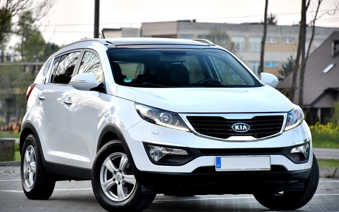 Kia Sportage cena 39900 przebieg: 161000, rok produkcji 2011 z Jasień małe 781